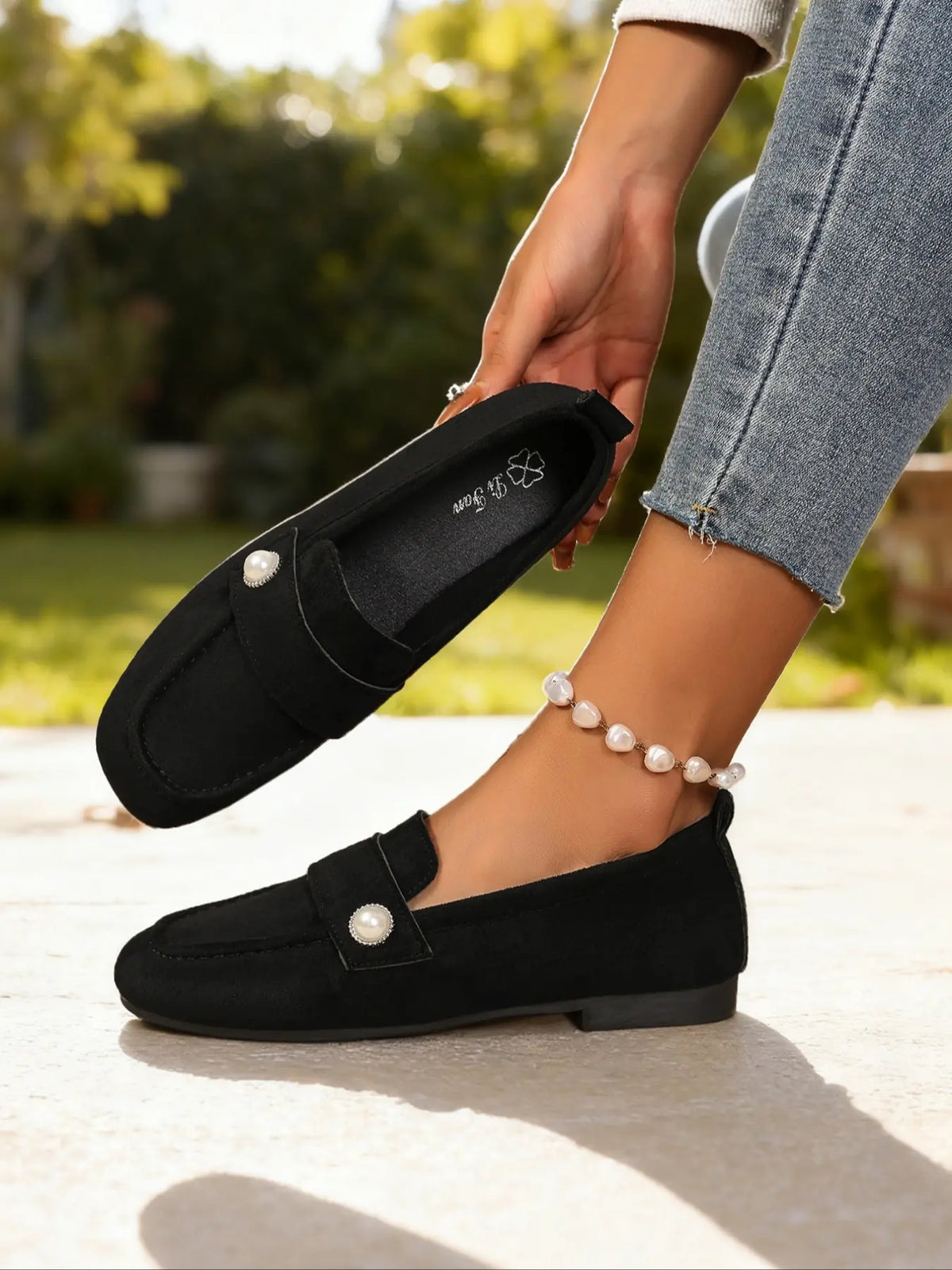 Women's Faux Leather Mary Jane Flats – Square Toe
