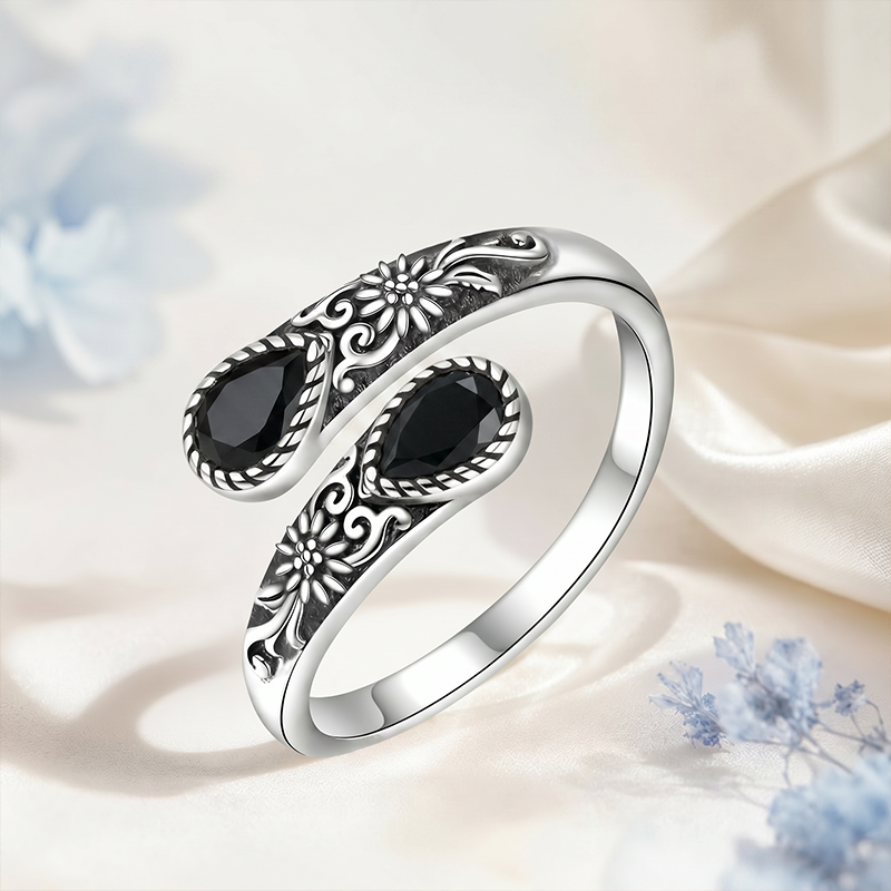 Last Day 50% OFFMoonstone Bloom Ring | Vintage Style • Adjustable Fit • Timeless Elegance