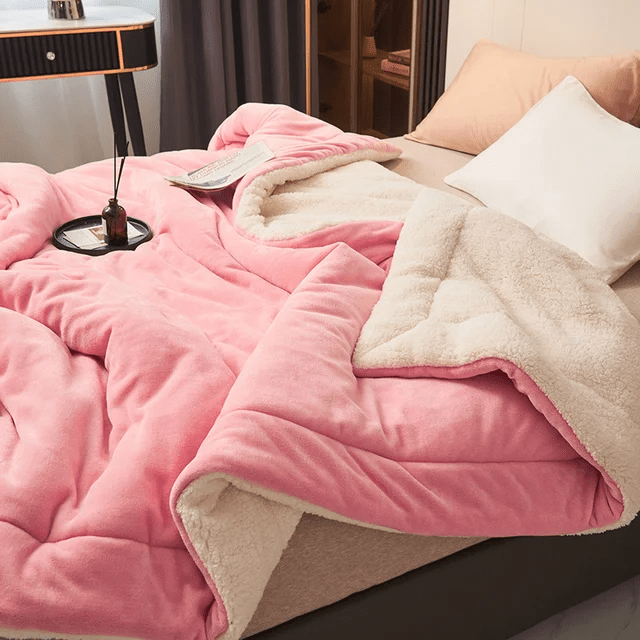 Davy | Plush Fleece Blanket | Cozy Comfort | Various Sizes