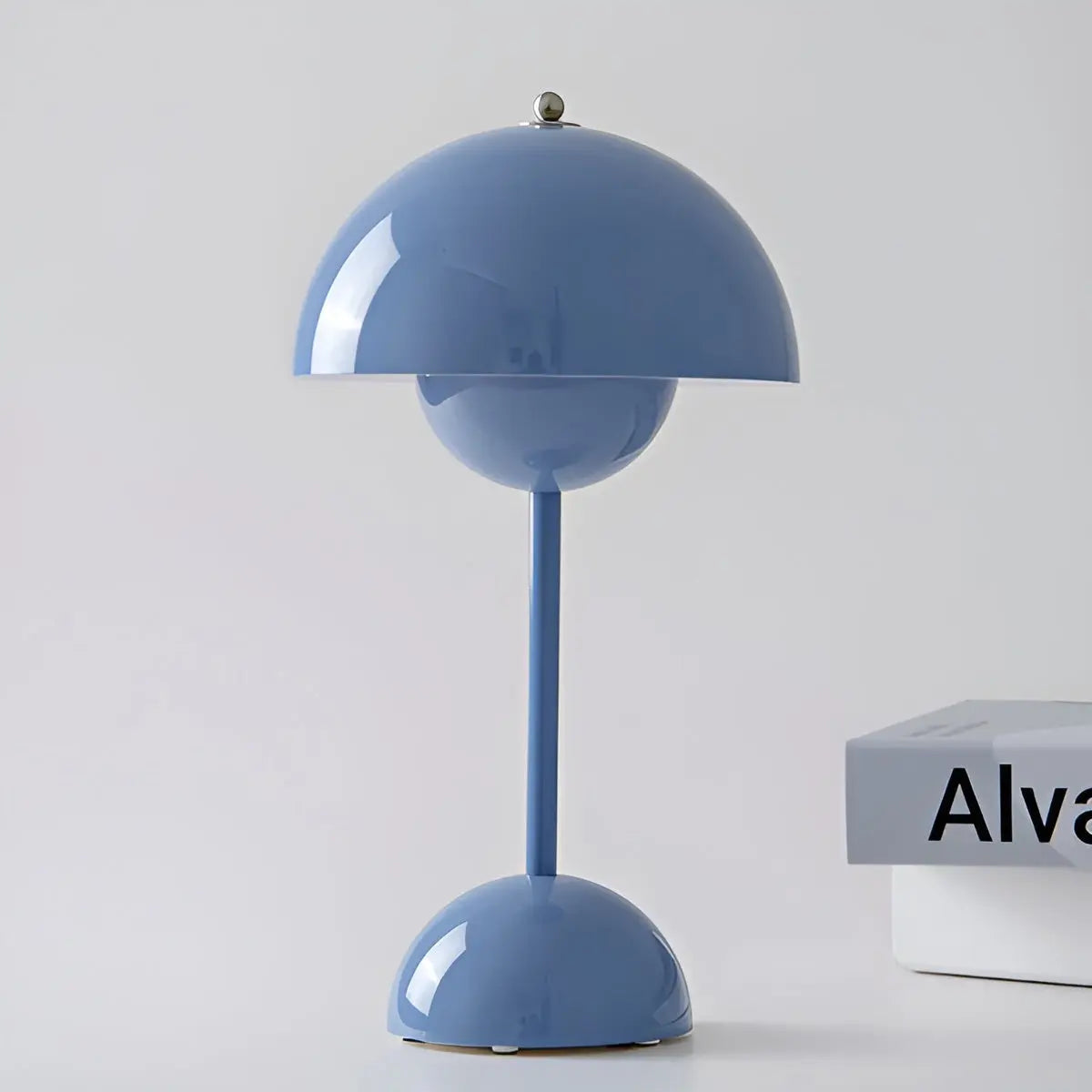 Davy | Scandinavian Style Table Lamp