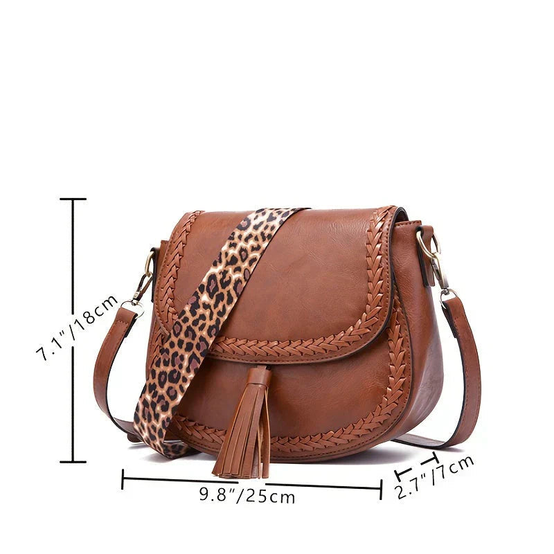 Davy | Women's Crossbody Bag with Tassel Detail