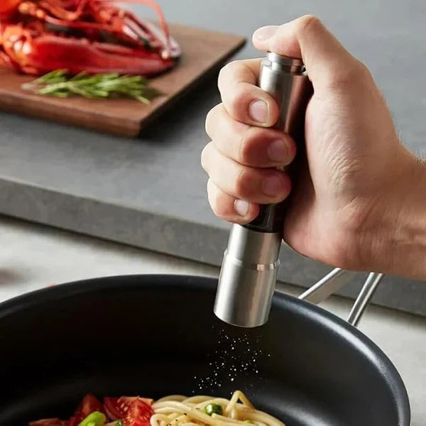 Best-Selling Salt & Pepper Shaker Set — Stylish, Convenient & Easy to Use