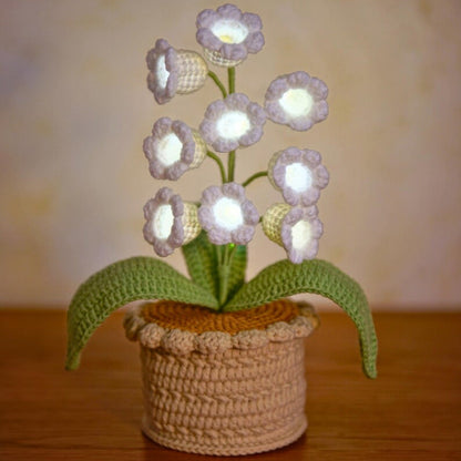 Romantic LED Crocheted Lily of the Valley – Glowing Knit Flower for Valentine’s Day