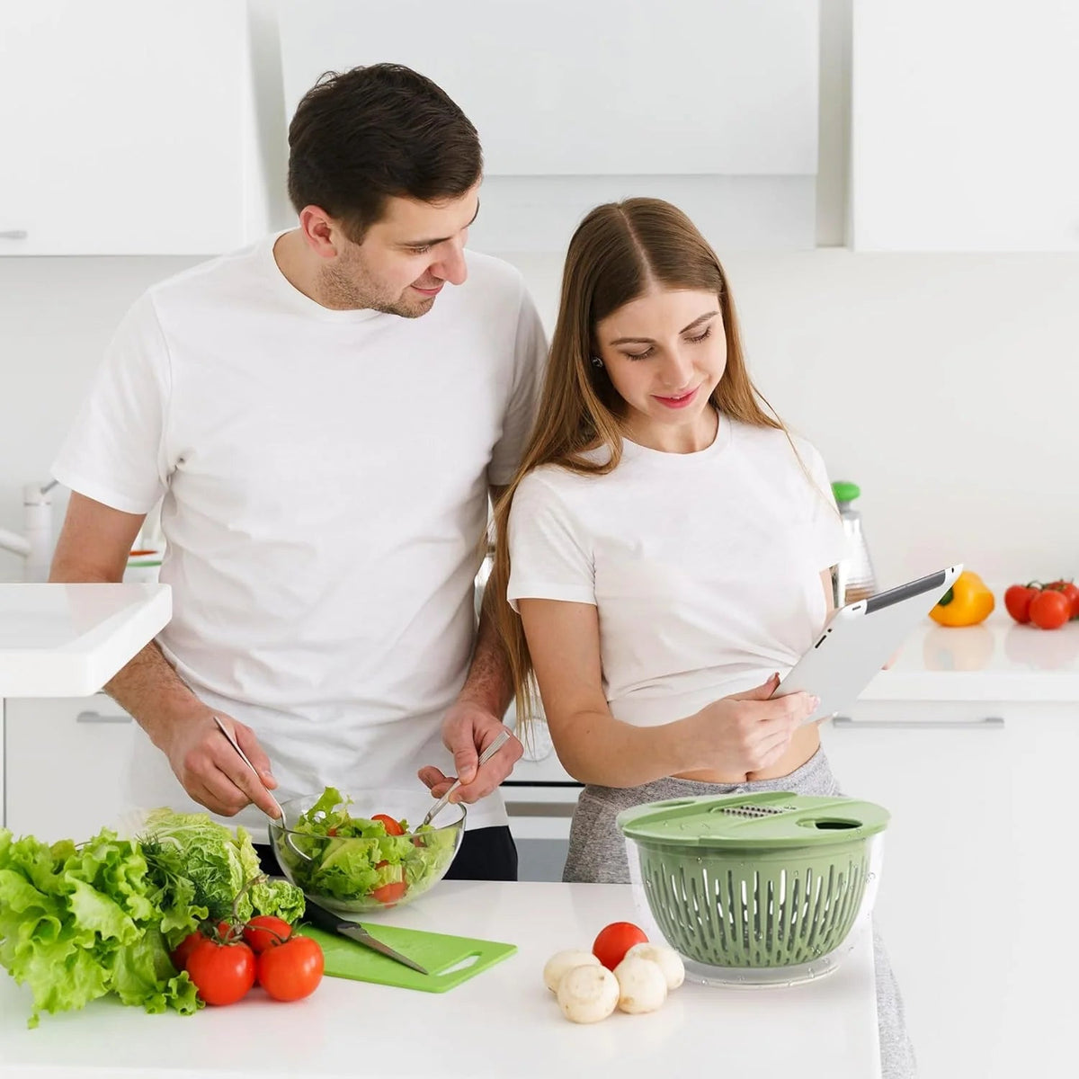 Multifunctional Vegetable Salad Dehydrator and Cutter