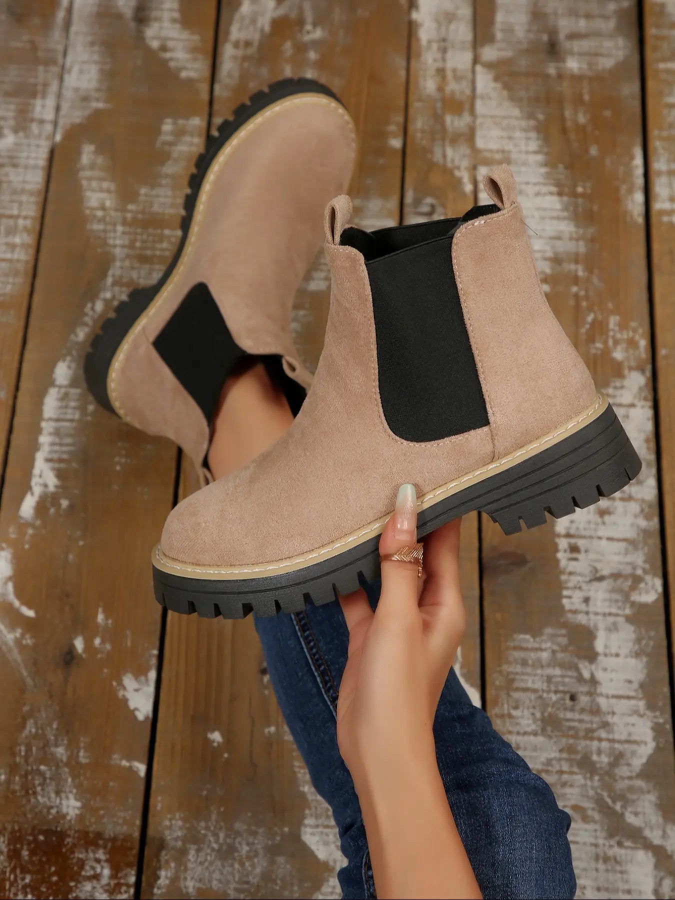 Women's Suede Ankle Boots – Chunky Sole, Non-Slip, Lightweight