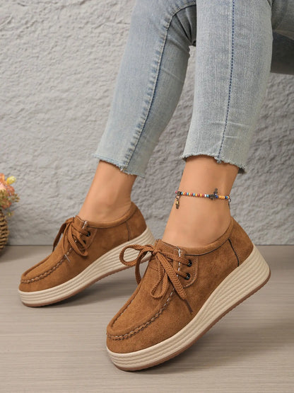 Women's Trainers – Round Toe, Lace-Up