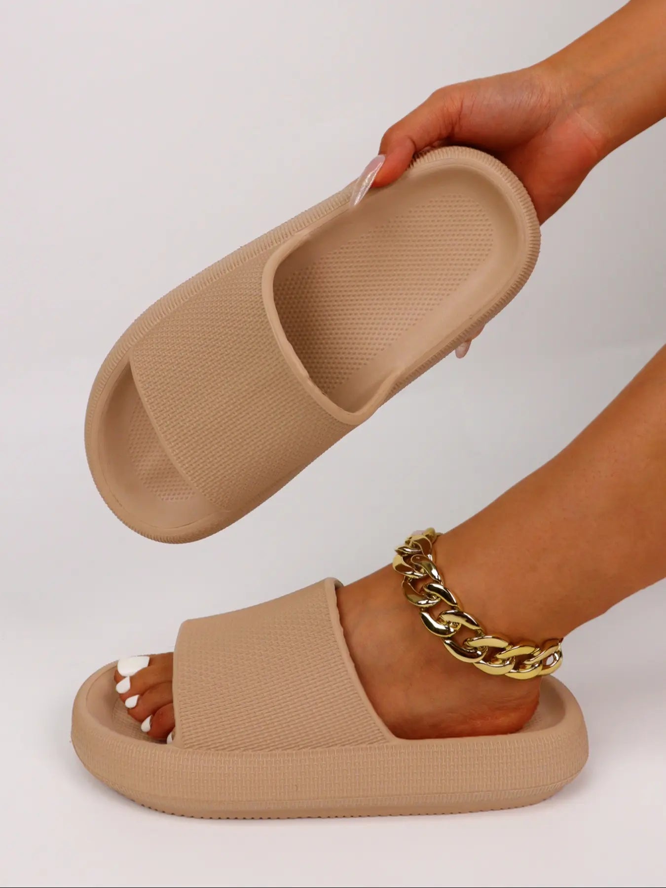 Unisex Sandals – Chunky Sole, Non-Slip, Waterproof