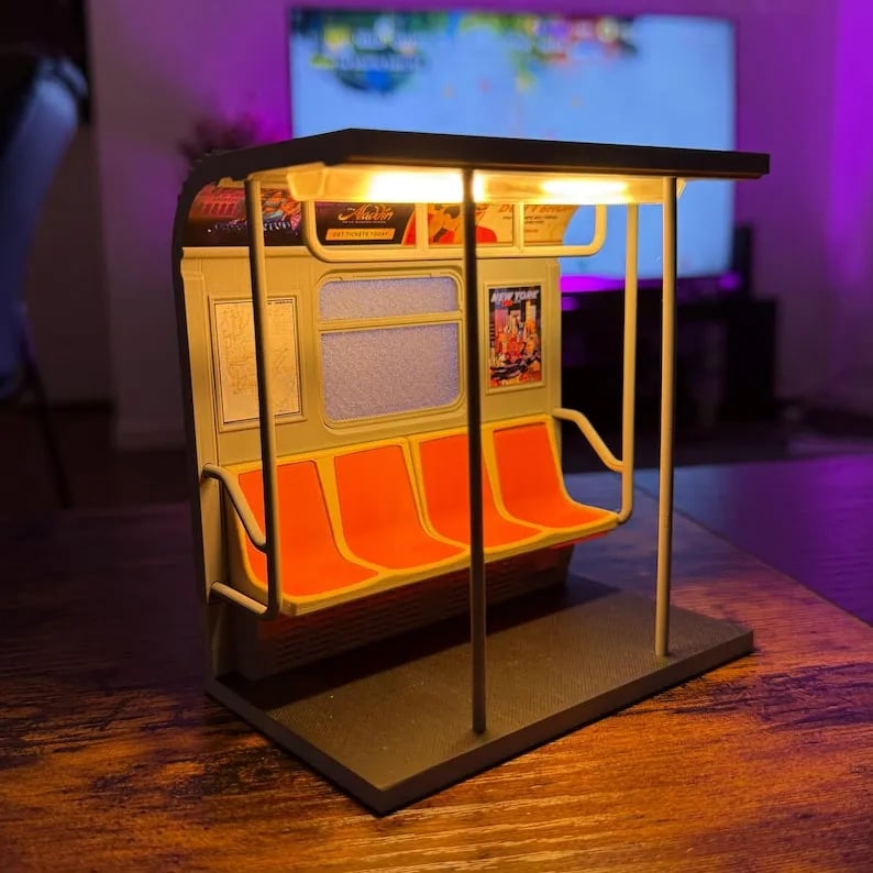 Urban Train Cabin Lamp – Mini Commuter Style Ambient Desk Light