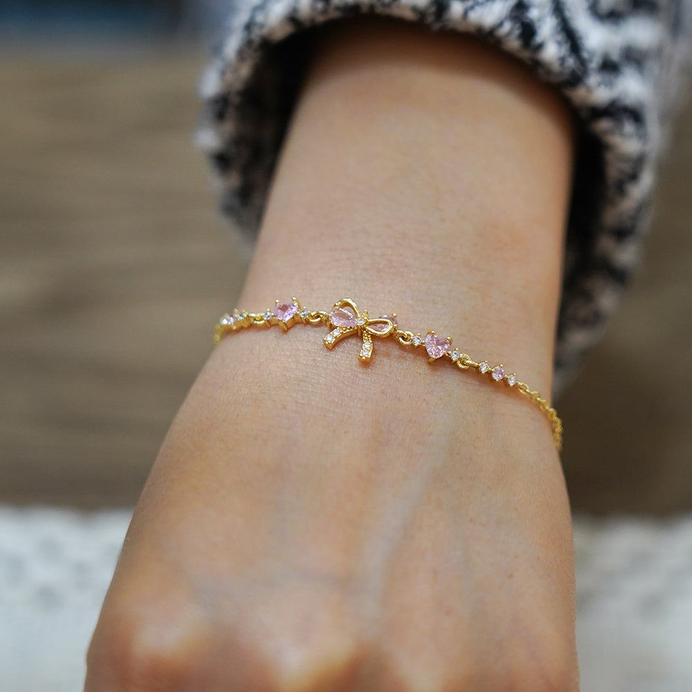 Crystal Bow Bracelet – Elegant Wrist Jewelry with a Romantic Touch