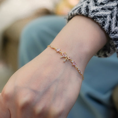 Crystal Bow Bracelet – Elegant Wrist Jewelry with a Romantic Touch