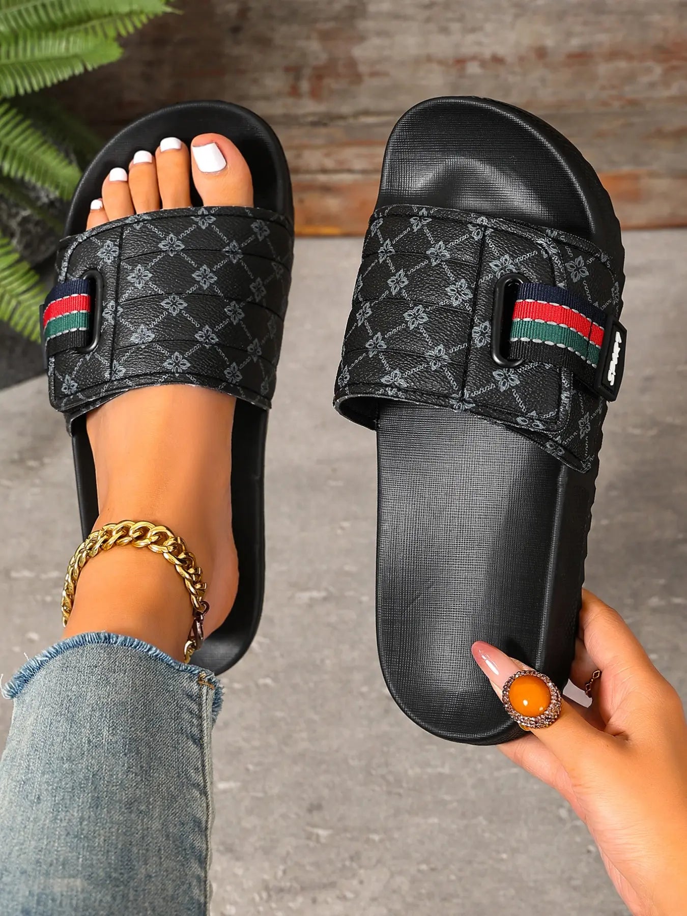 Unisex Slides – Lightweight