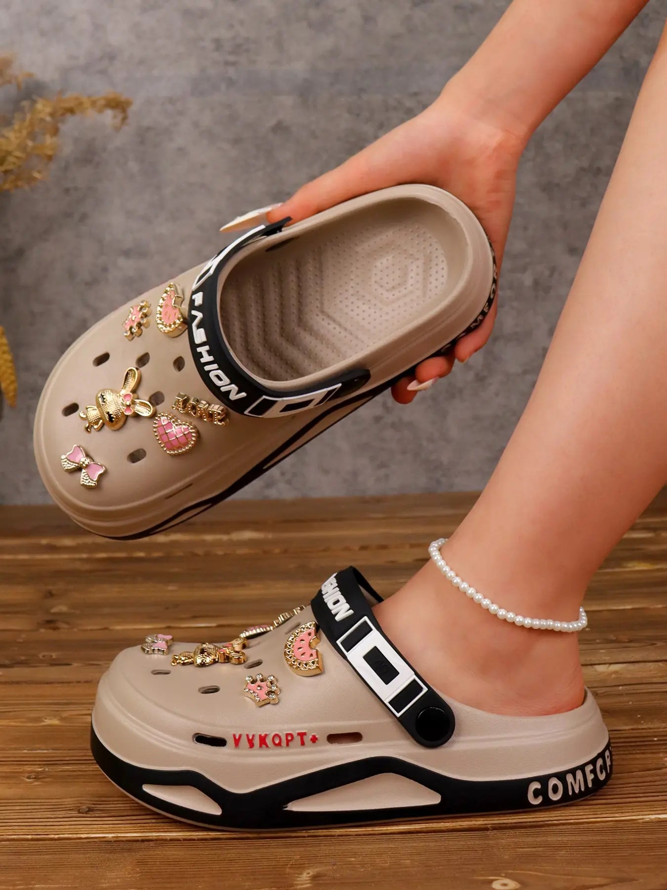 Women's Cartoon Print EVA Sandals – Slip-On, Lightweight, Breathable