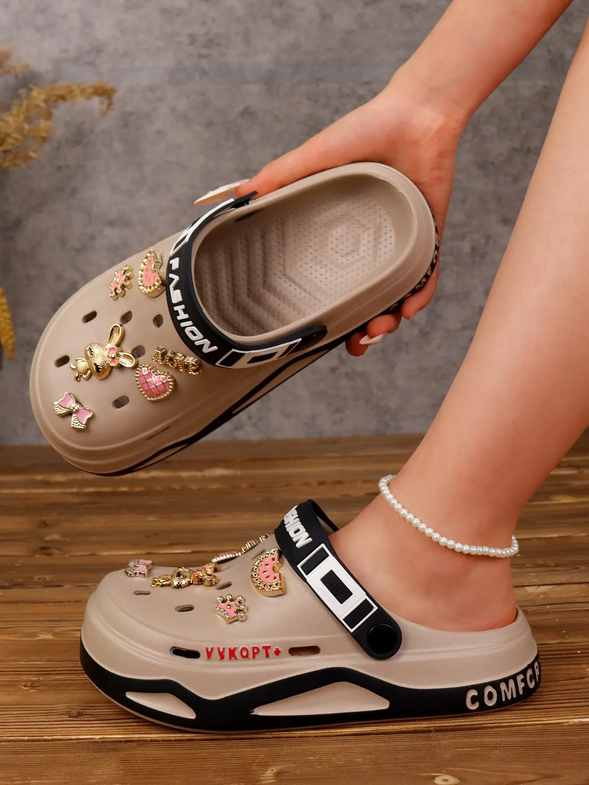 Women's Cartoon Print EVA Sandals – Slip-On, Lightweight, Breathable