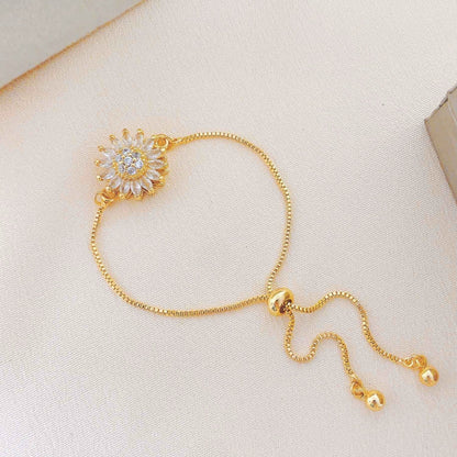 Chic Sunflower Bracelet – Adjustable, Sparkling & Perfect for Any Occasion