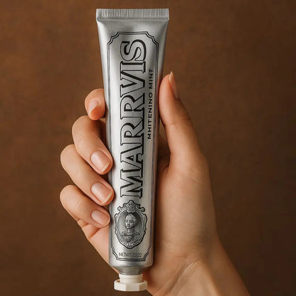 Marvis Whitening Mint Freshen Breath and Remove Smoke Stain Toothpaste