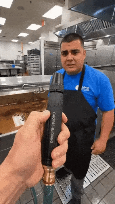 Heavy-Duty Adjustable Hose Nozzle – Powerful Spray & Precision Control