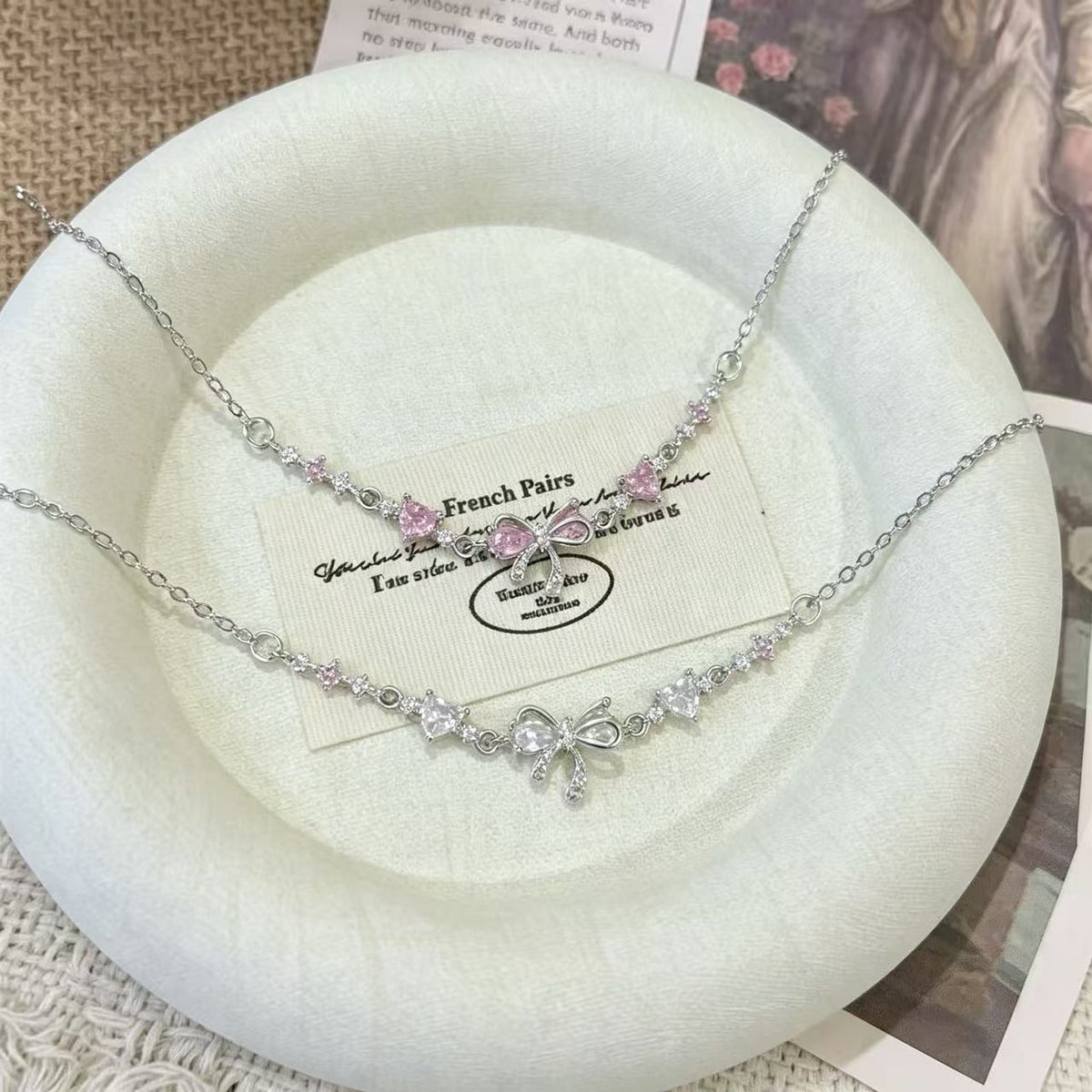 Crystal Bow Bracelet – Elegant Wrist Jewelry with a Romantic Touch