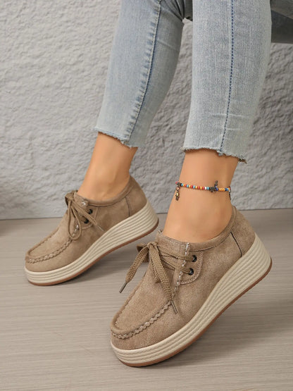 Women's Trainers – Round Toe, Lace-Up