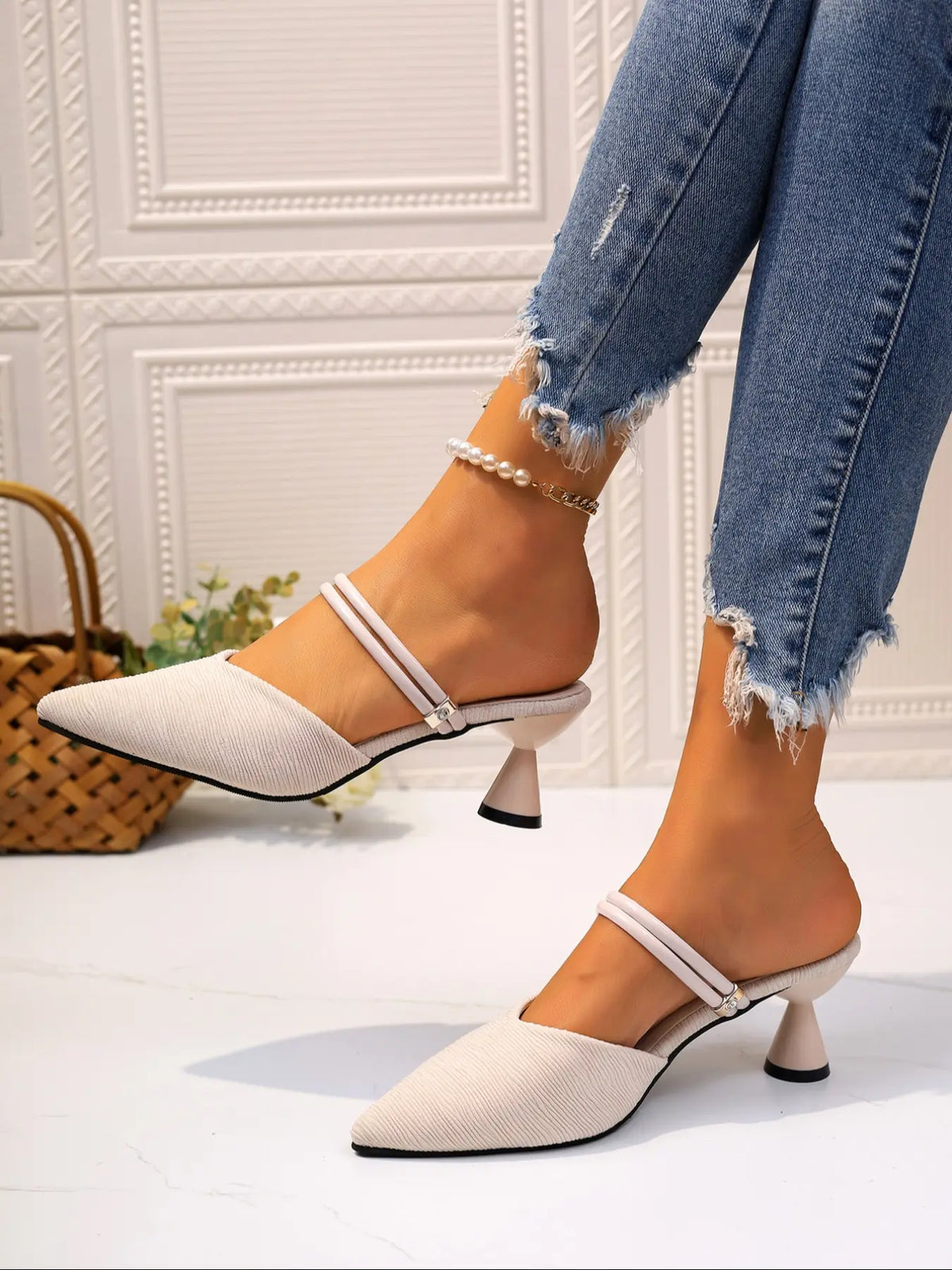Women's Rubber Sandals – Pointed Toe, High Heel