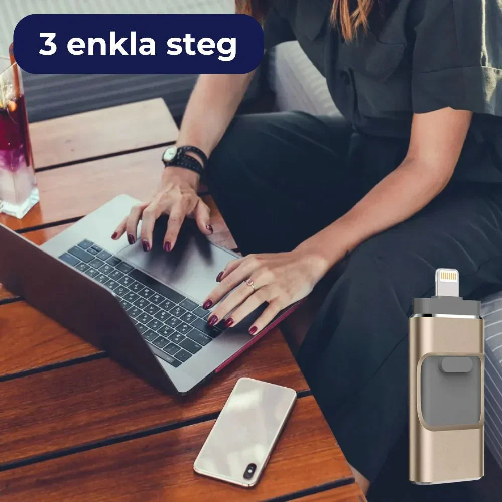 Multi-Connect 4-in-1 USB Drive