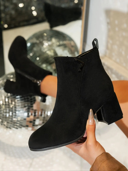Women's Vintage Ankle Boots – Round Toe, Chunky Sole