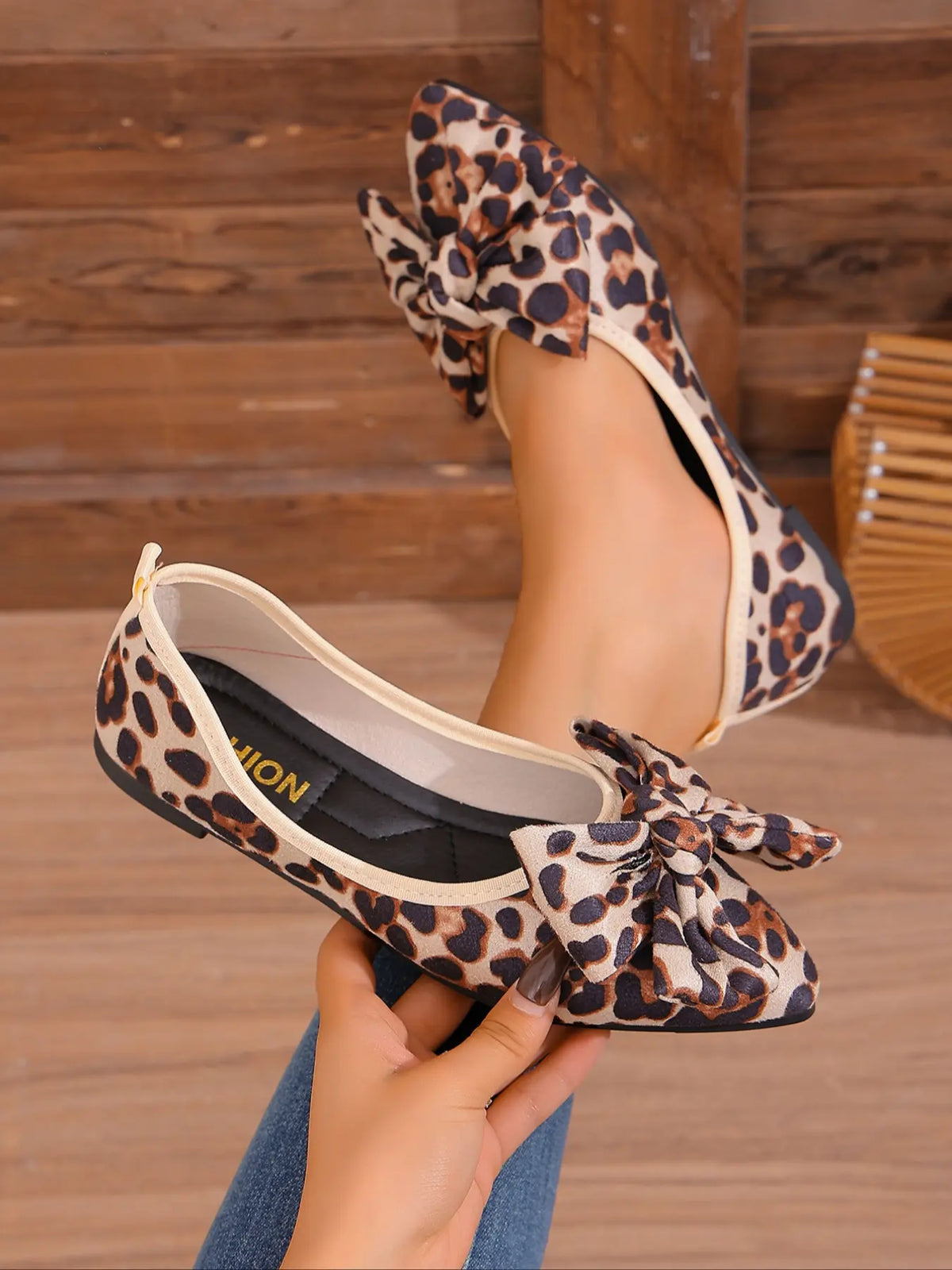 Women's Butterfly Print Flats – Pointed Toe, Slip-On