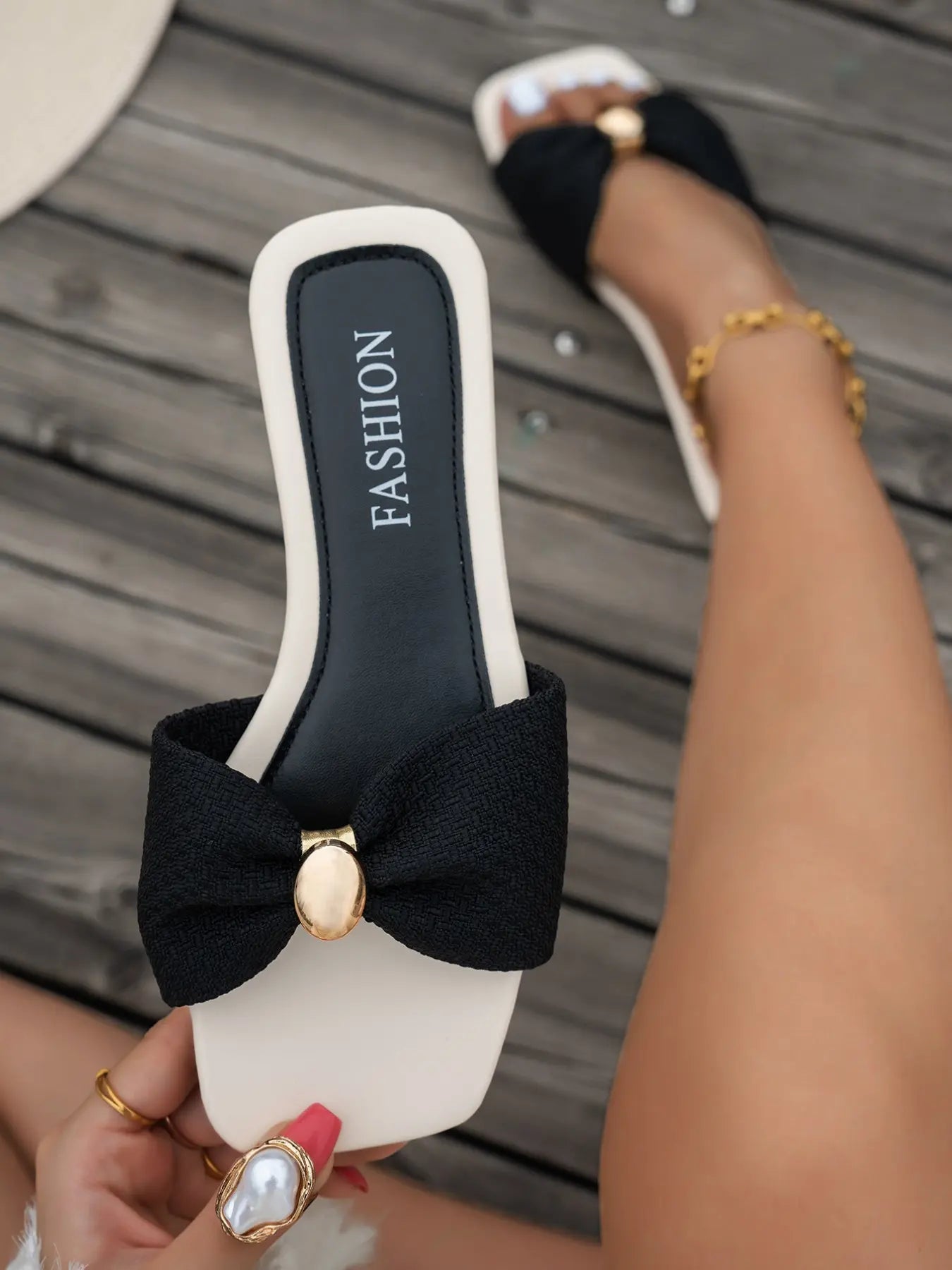 Women's Sandals – Square Toe, Low Heel