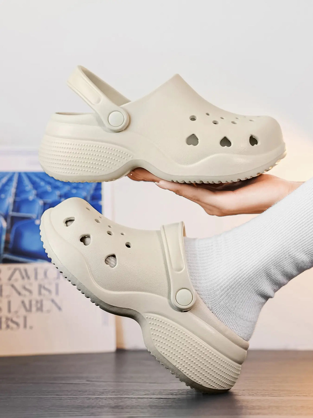 Women's Heart Design Sandals – Cut-Out, Chunky Sole
