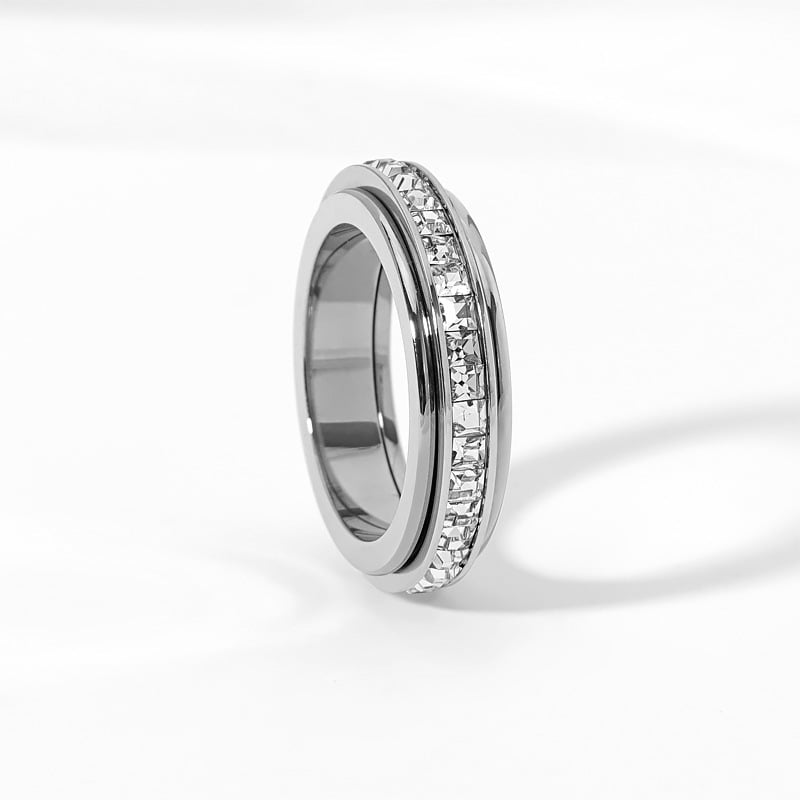 Rotating Crystal Ring, Relieves Anxiety, Symbolizes Vows & Luck, Waterproof & Fade-Resistant