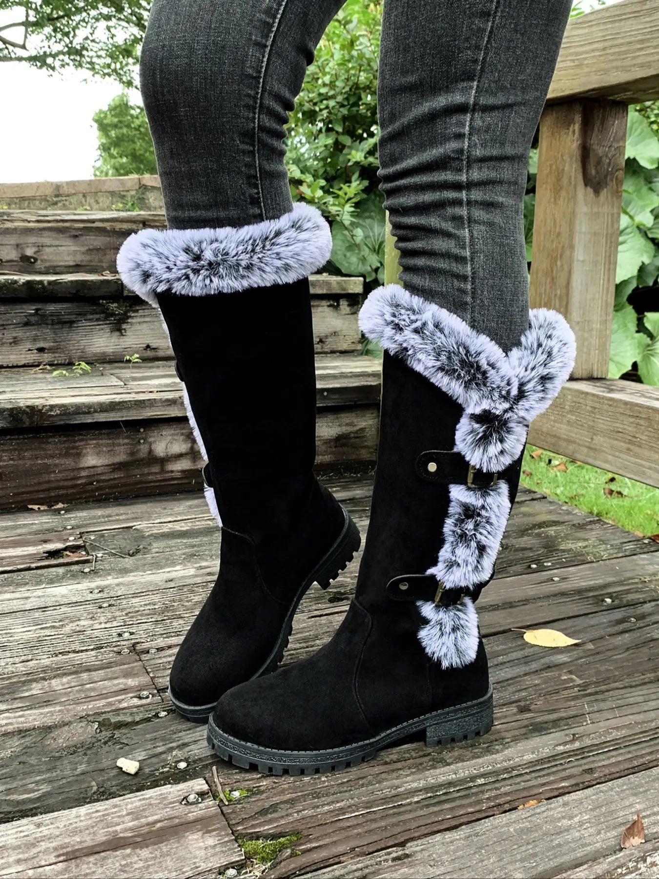 Women's Boots – Round Toe, Non-Slip