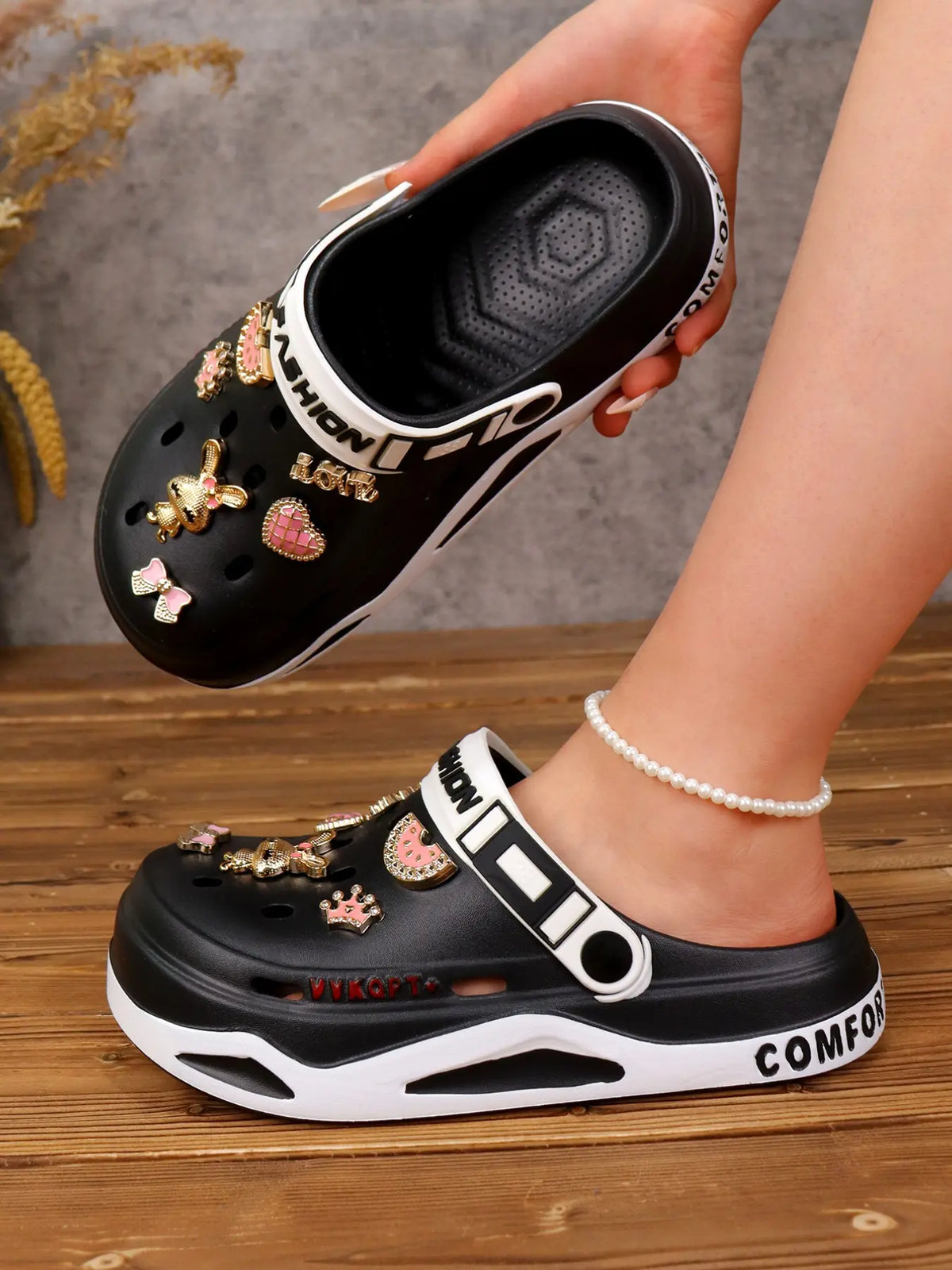 Women's Cartoon Print EVA Sandals – Slip-On, Lightweight, Breathable