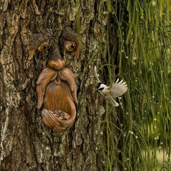 53%OFF Whimsical Tree Face Bird Feeder – Resin Garden Art Decor