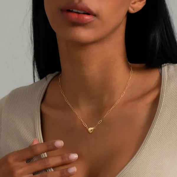 Magnetic Heart Necklace — Elegant Stainless Steel Statement Jewelry