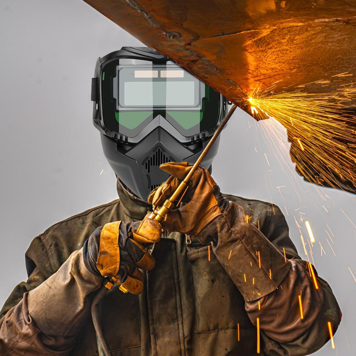 Auto-Darkening Welding Helmet
