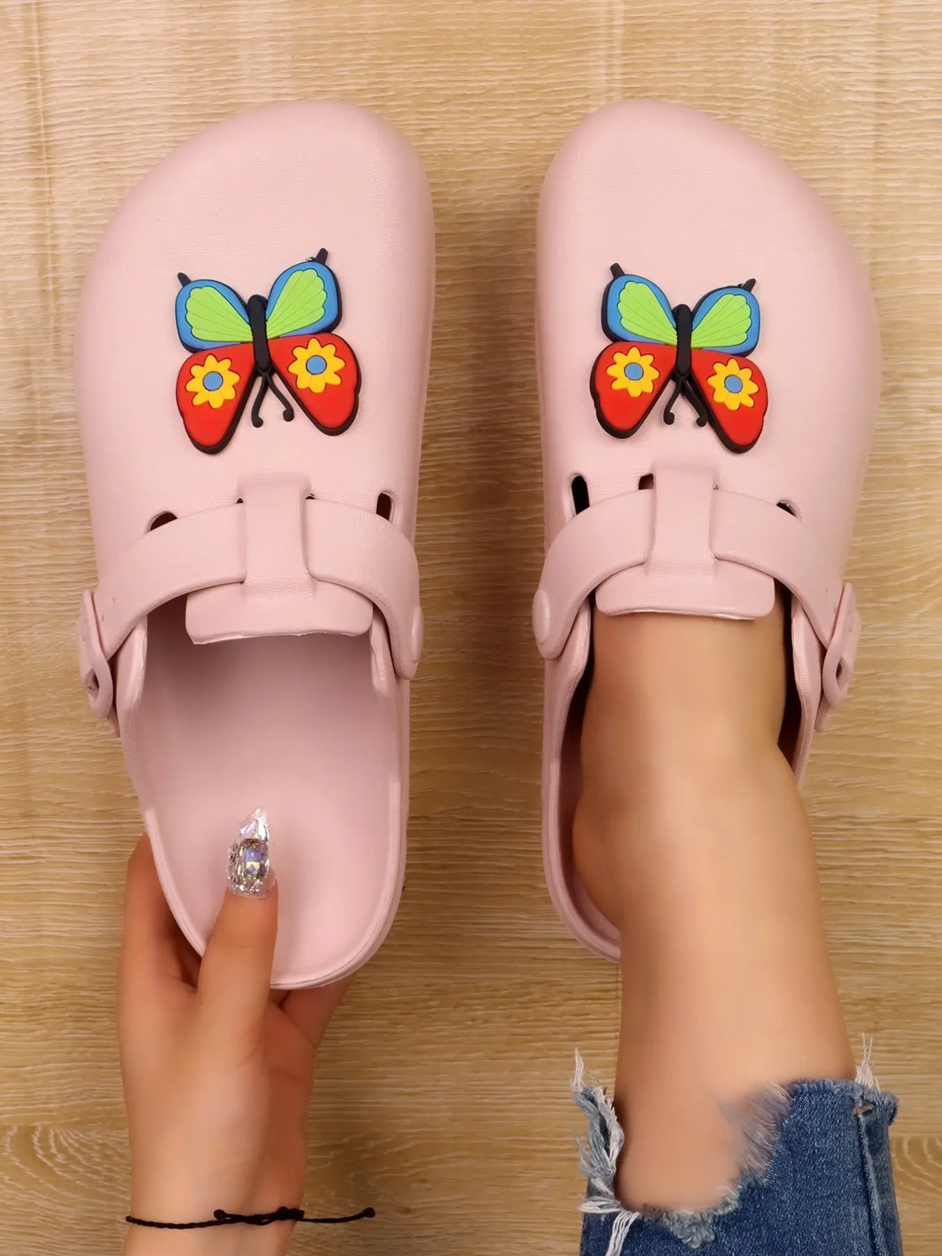 Women's Butterfly Print EVA Clogs – Closed Toe, Adjustable Strap, Slip-On