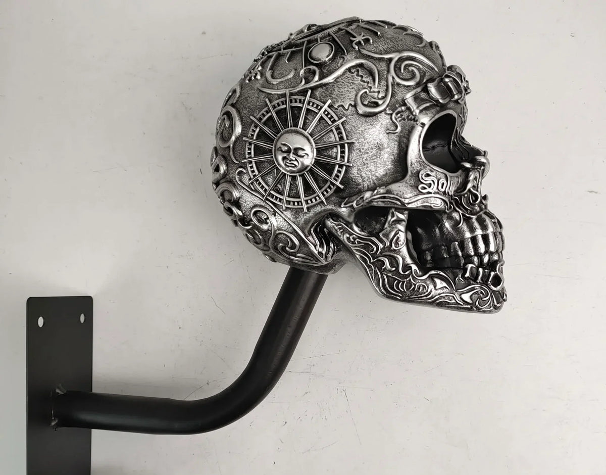 Skull Helmet Wall Holder – Motorcycle Gear Display for Garage & Man Cave