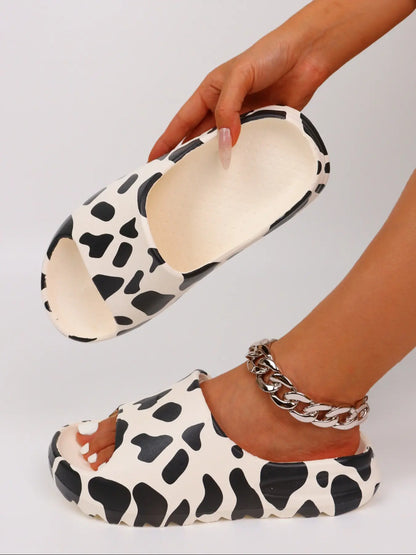 Women's Cartoon Print EVA Slippers – Round Toe, Non-Slip