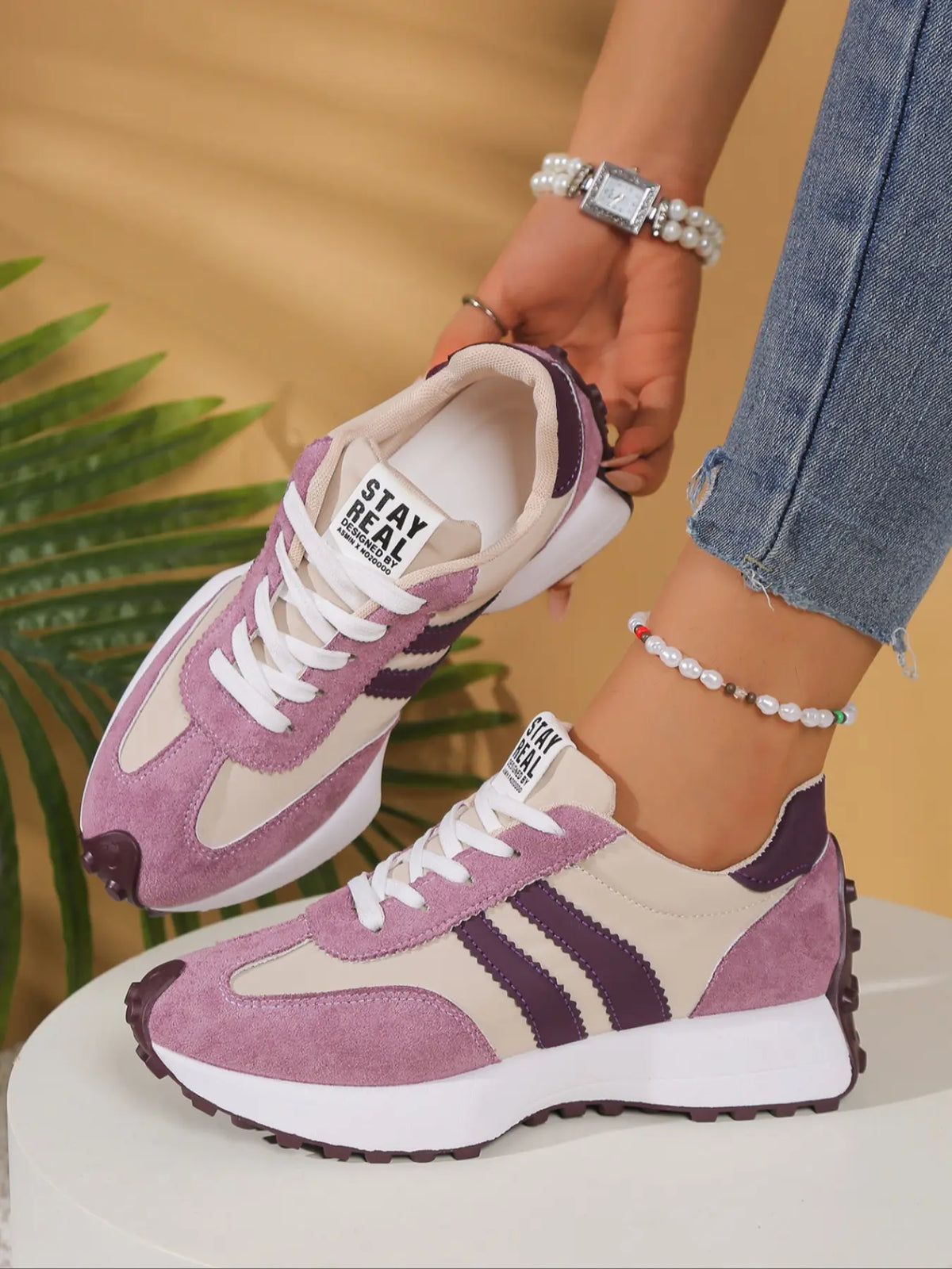 Women's Trainers – Round Toe, Platform, Lace-Up