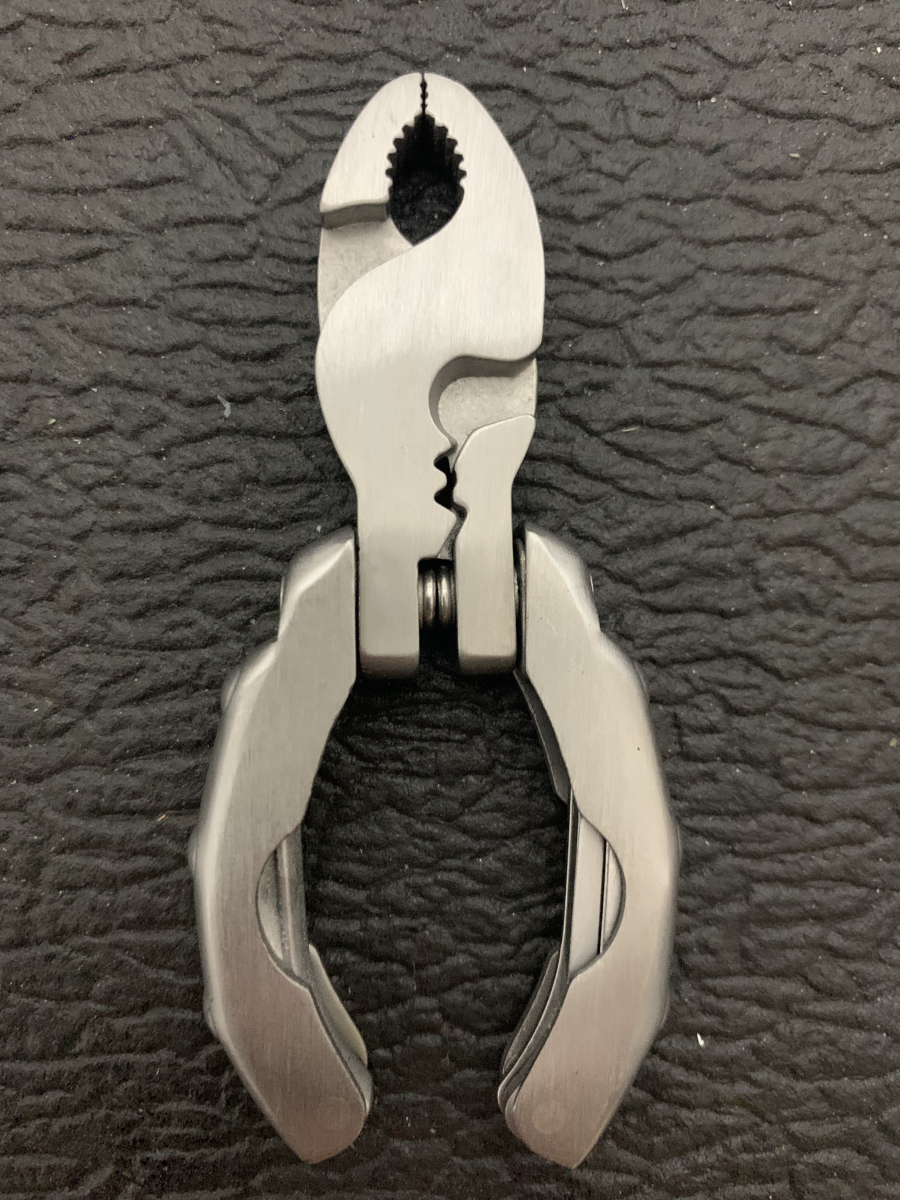 (Early Christmas Sale - 49% OFF) Titanium Alloy 9-in-1 Multitool with Screwdrivers, Pliers - Compact EDC Gadget Gift for Men