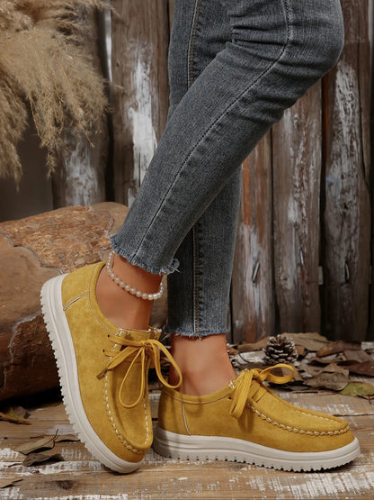 Women's Trainers – Lace-Up