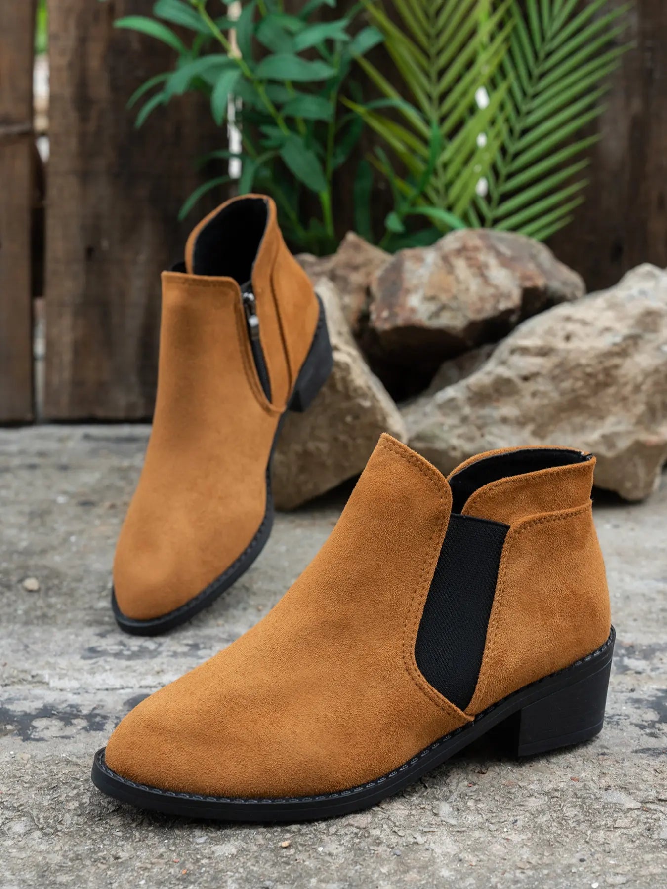 Women's Ankle Boots – Pointed Toe, Zip