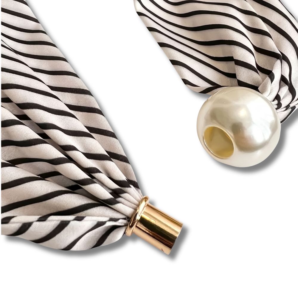 Pearl Scarf Necklace – Elegance in Every Detail