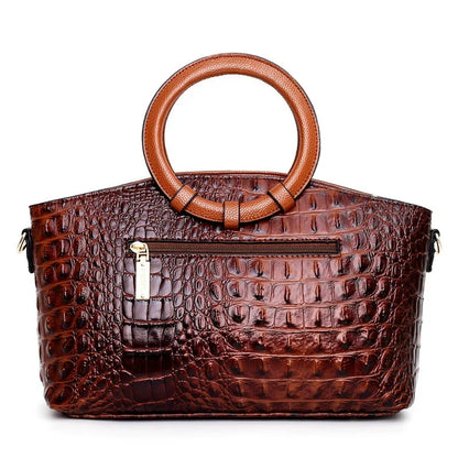 Embossed Vintage Leather Bag – Timeless Vintage Elegance