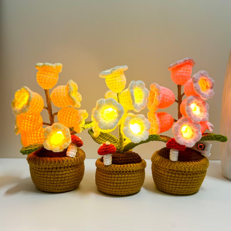 Romantic LED Crocheted Lily of the Valley – Glowing Knit Flower for Valentine’s Day