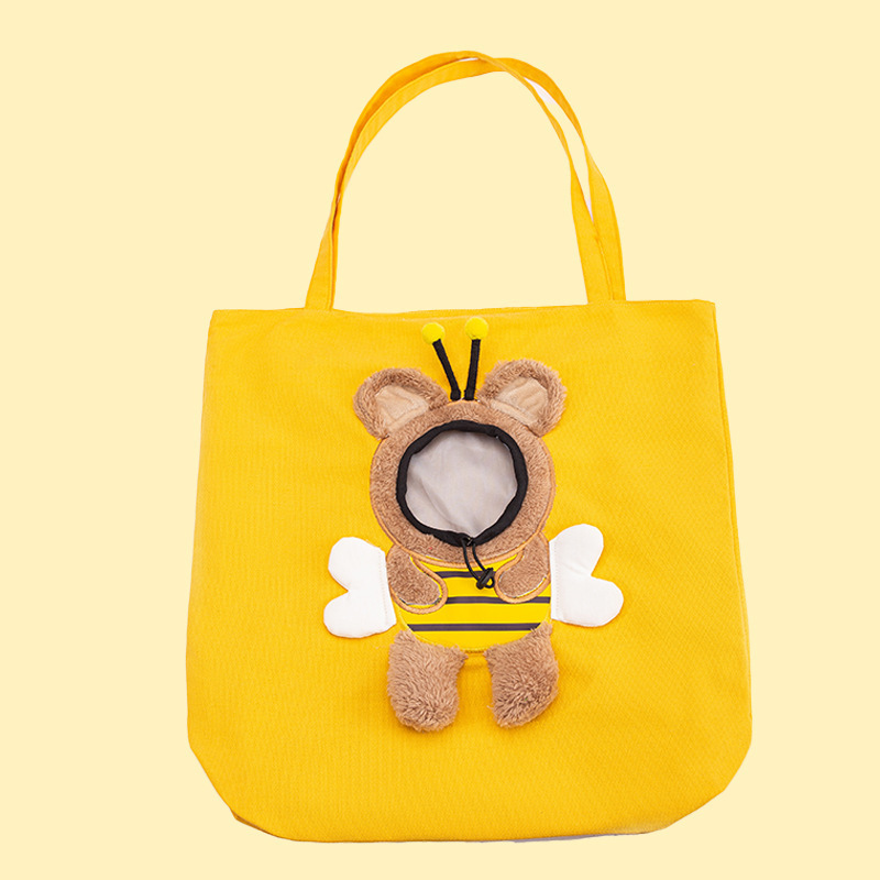 The CarryPaws Pet Carrier
