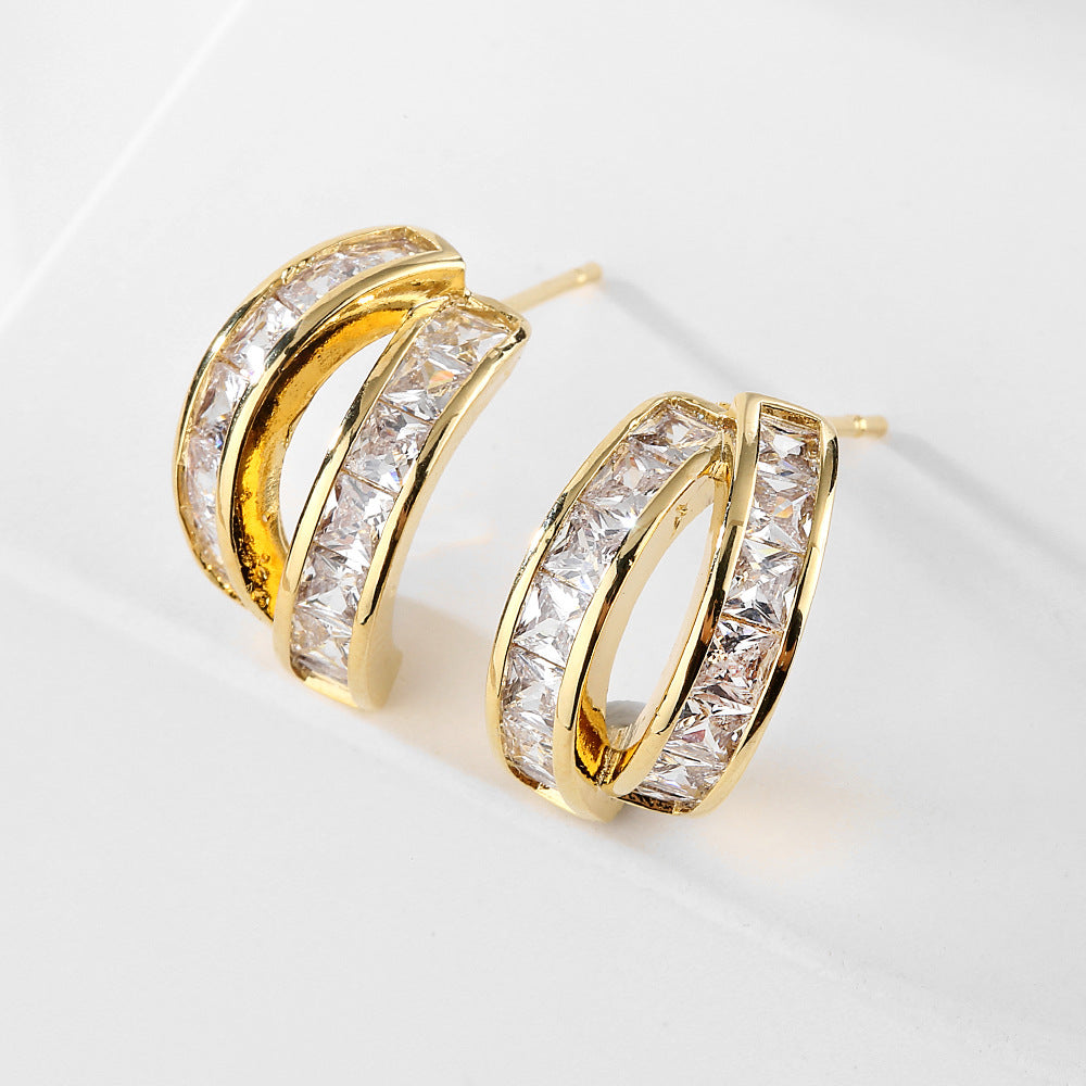 Simple Small Fashion Earrings — Elegant & Stylish Everyday Jewelry