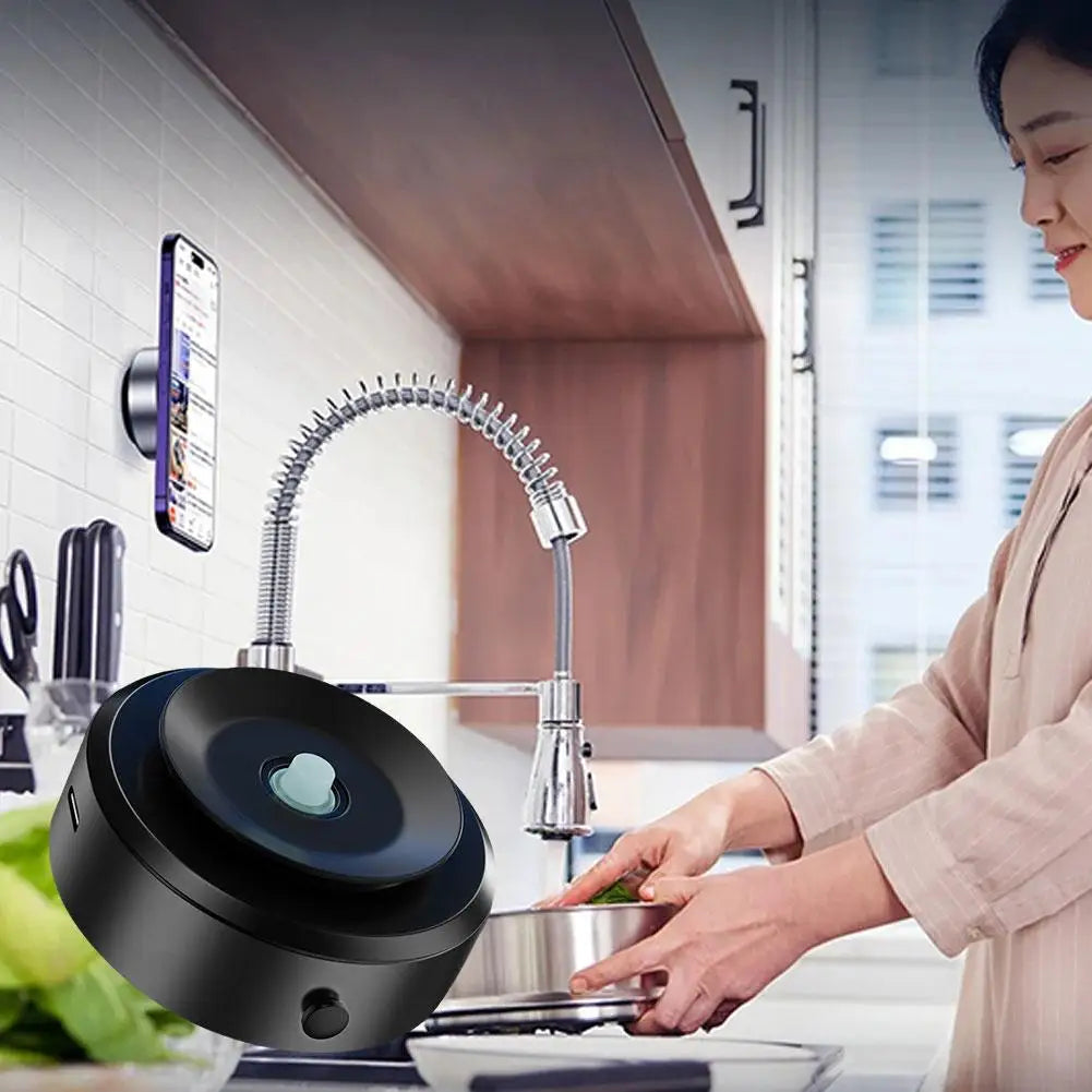 MagnoHold™: Smart Car Mount with Magnetic Grip
