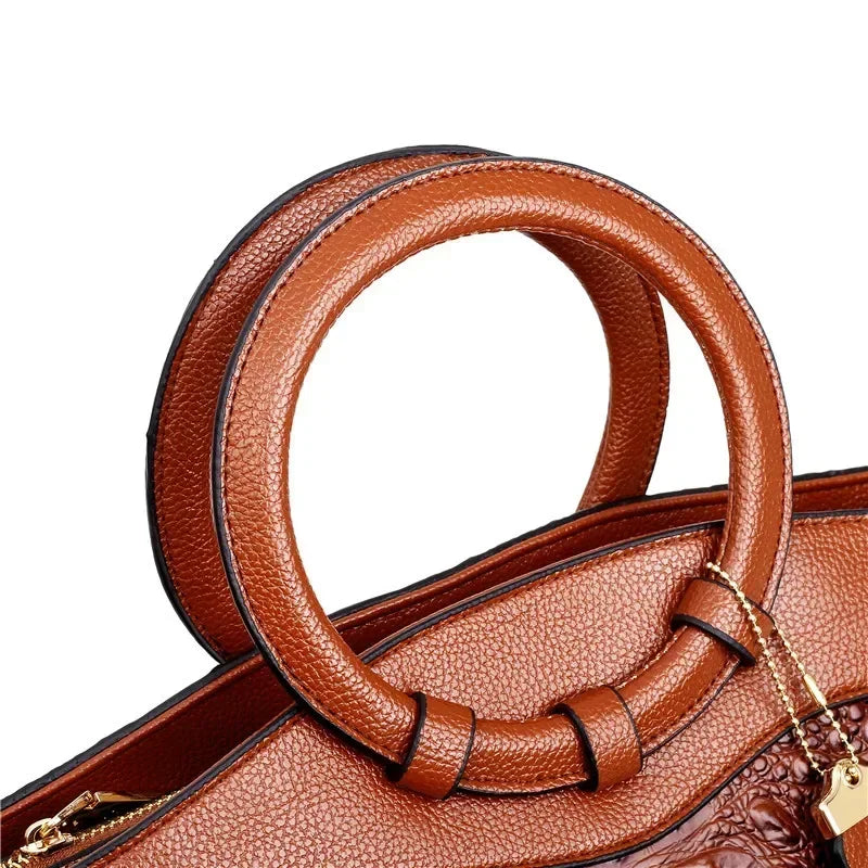 Embossed Vintage Leather Bag – Timeless Vintage Elegance