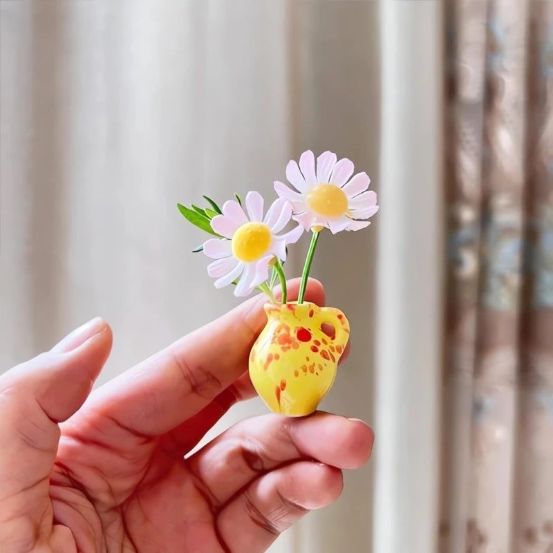 Mini Flower Vase Magnet (pack of 8)