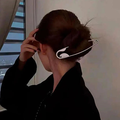 Mega safety hairpin